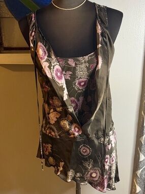 Twelth Street by Cynthia Vincent Vintage 100% Silk Flowy Tank Top/Blouse